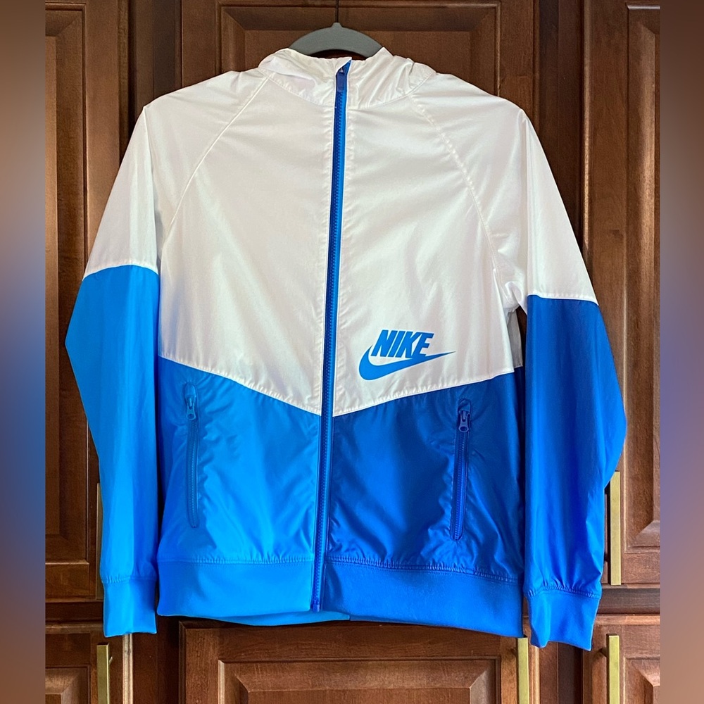 Nike Big Kids Blue and White Jacket Size L